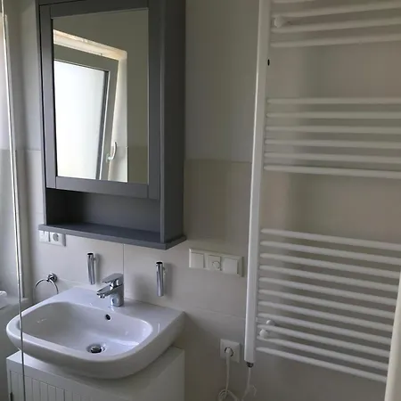 Strandhaus - Seeschwalbe *