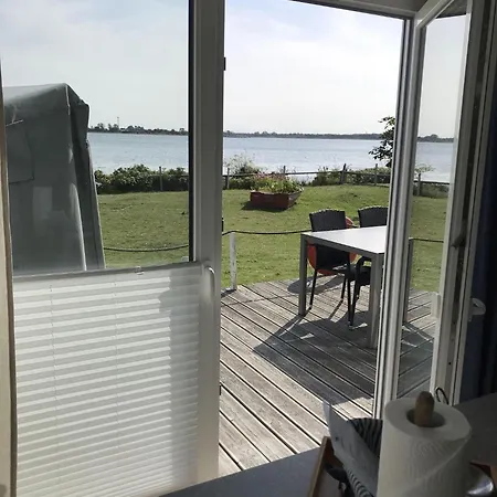 Strandhaus-Appartement-Seeschwalbe-Eg Lägenhet Fehmarnsund