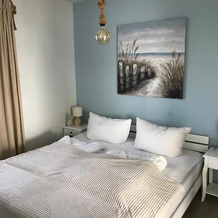 Strandhaus-Appartement-Seeschwalbe-Eg Lägenhet Fehmarnsund
